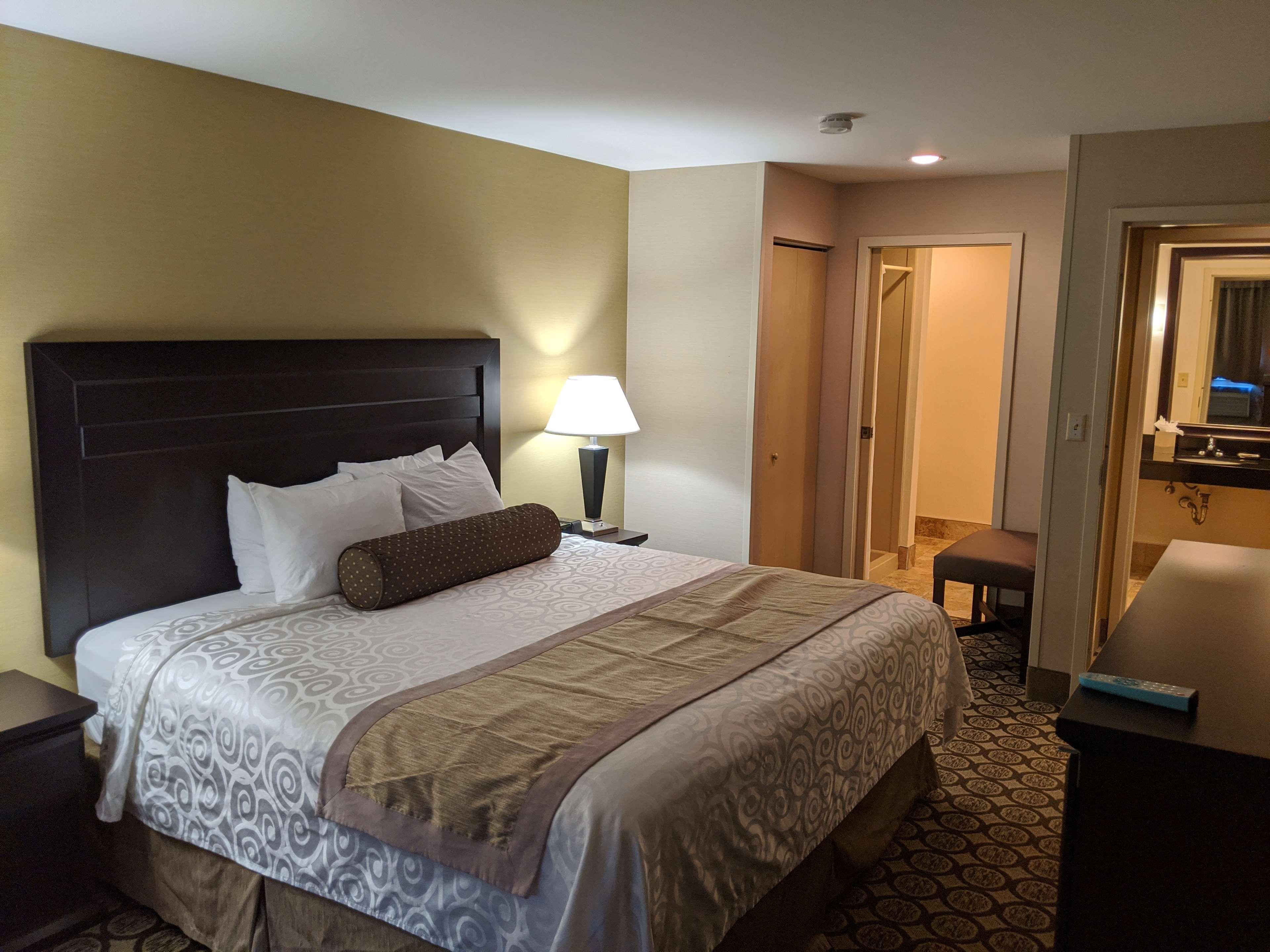 Best Western Plus Inntowner Madison Exterior foto