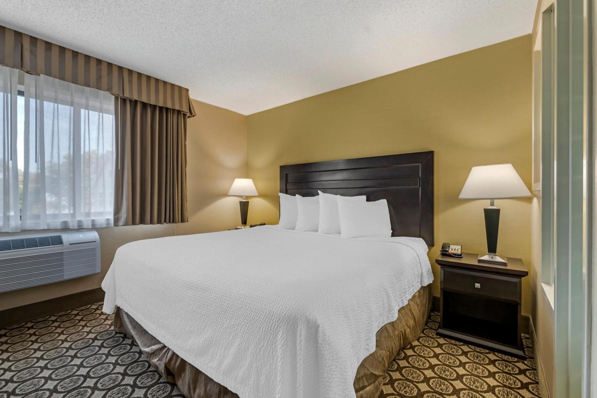 Best Western Plus Inntowner Madison Exterior foto