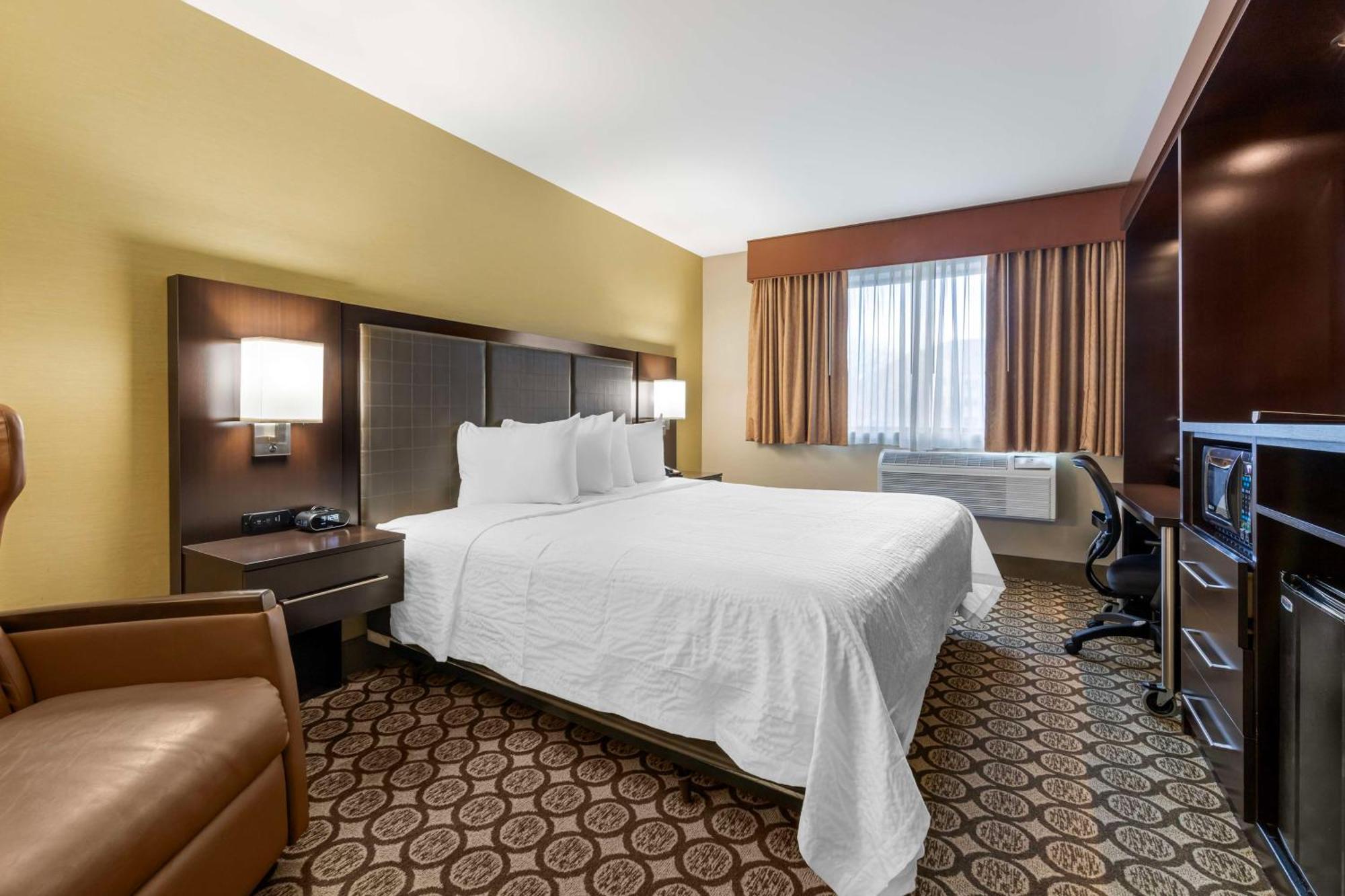 Best Western Plus Inntowner Madison Exterior foto